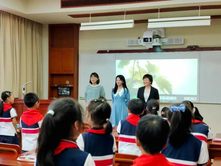 天元公学小学部创新主题课之“葡萄变形记”